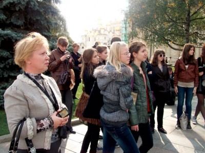 9-е классы школы №1960 - в Кремле (сентябрь 2011)